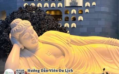 huong dan vien du lich tu tuc on chau