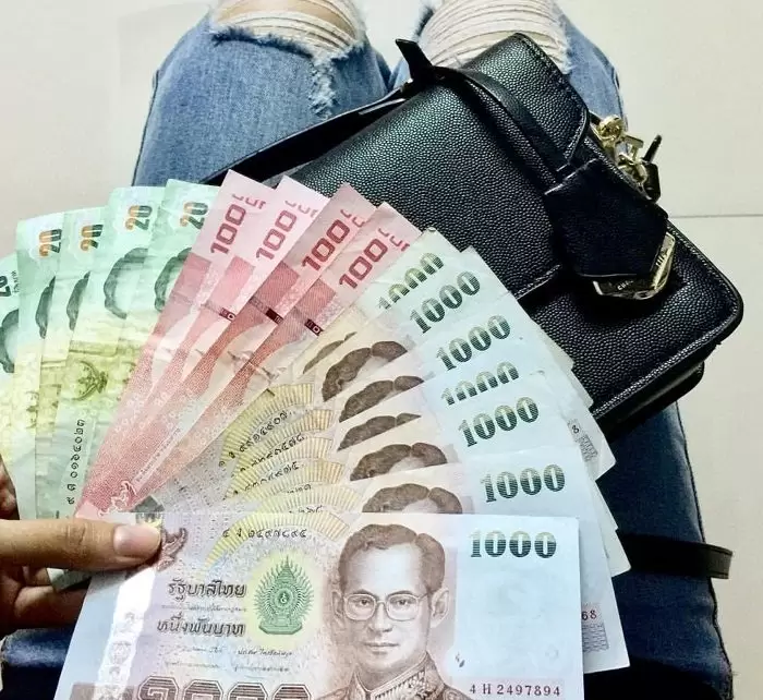 du lich thai lan mang bao nhieu tien, doi tien thai lan, baht thai