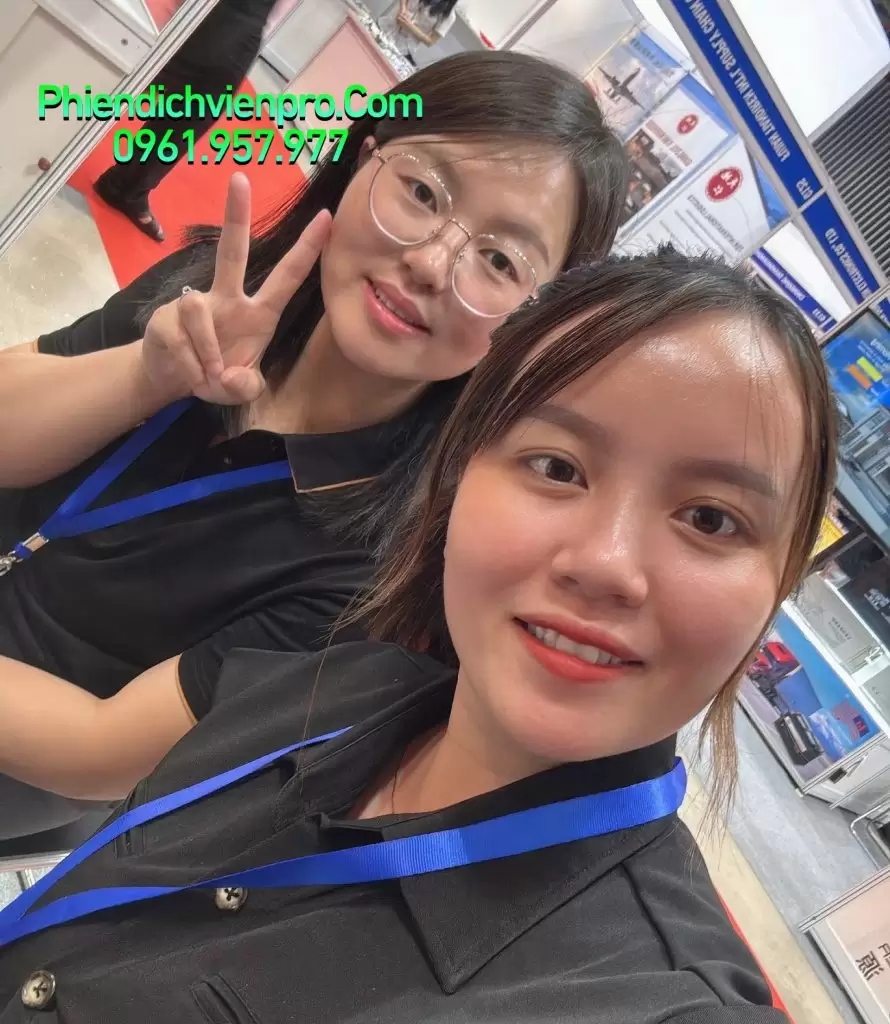 Phien dich vien, nguoi ban dong hanh cung moi Doanh nghiep lon nho quoc te va trong nuoc