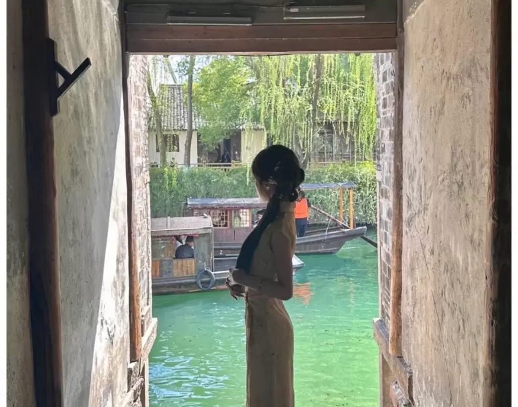 du lich tu tuc doan thuong hai