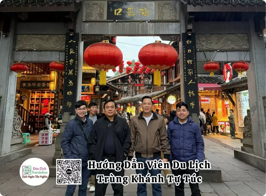 huong dan vien tieng viet tai trung khanh