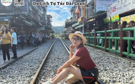 tai xe kiem huong dan vien du lich tu tuc tai dai bac